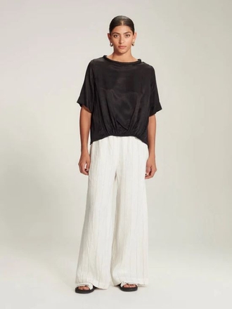 Caroline Sills Nico Tee-womenswear-Sparrows