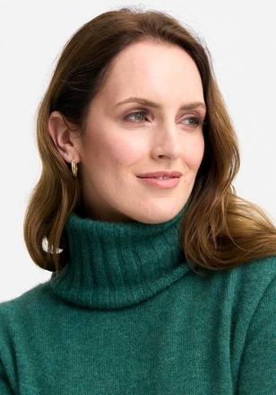 Merino Mink Essential Snood-womenswear-Sparrows